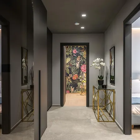 Ria, 4 Bedrooms With Private Pool & Sea View *