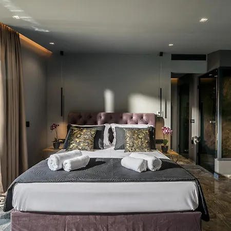 Ria, 4 Bedrooms With Private Pool & Sea View * Kokkini Hani